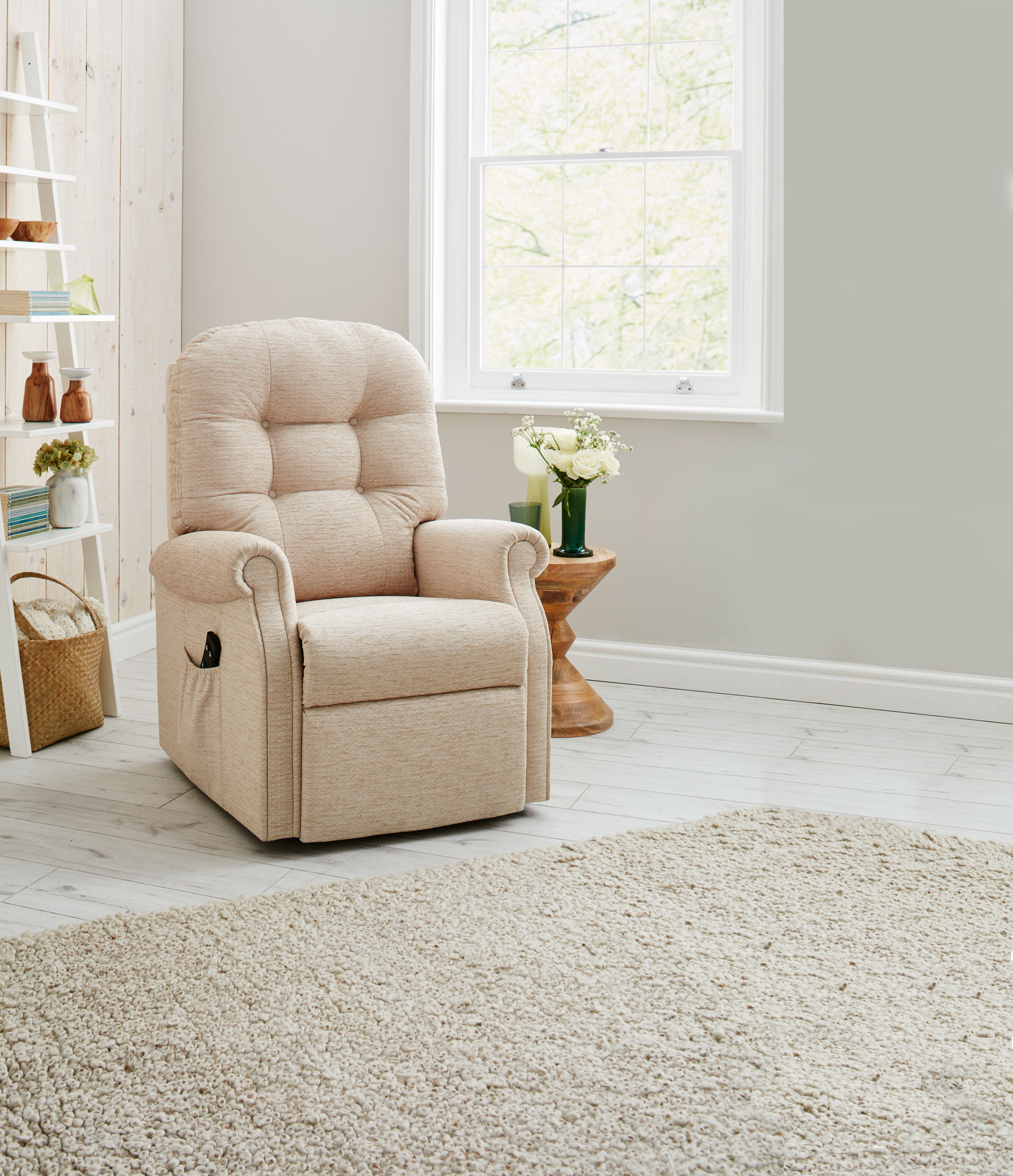 Bicester Riser Recliner Now available with Autumn Savings HSL